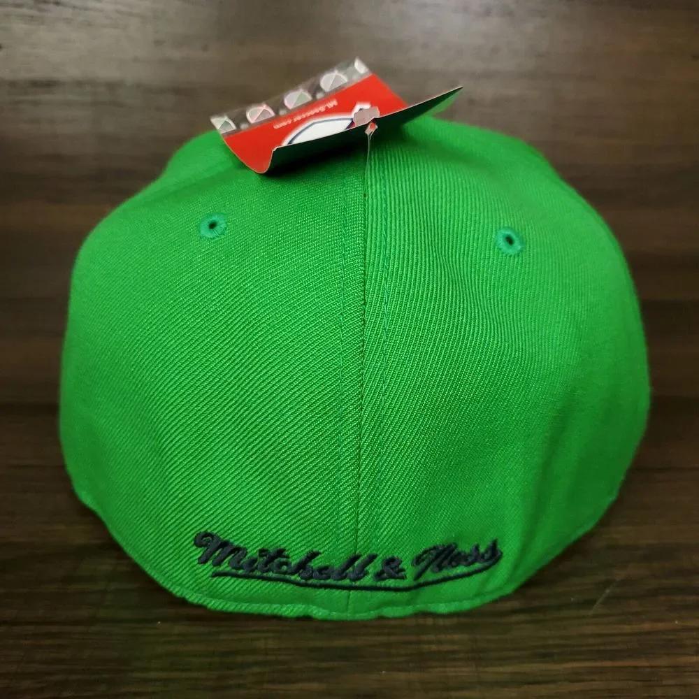 Seattle Sounders Mitchell & Ness MLS Fitted‎ 7 1/8 Flatbill Hat Cap 3D Logo NWT